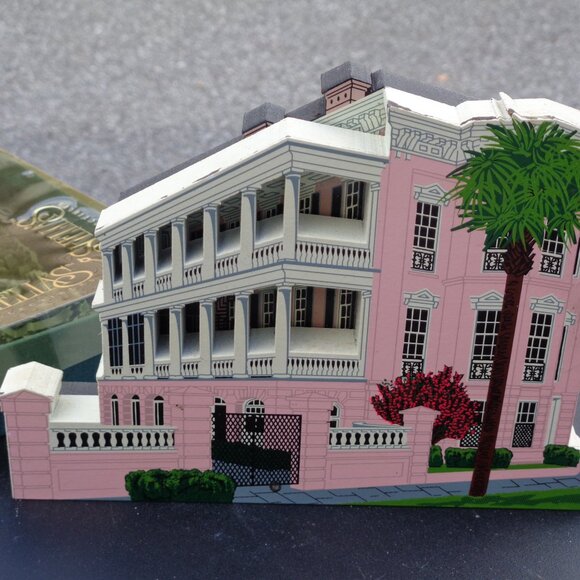 Rainbow Row 5 East Battery - Picture 1 of 4